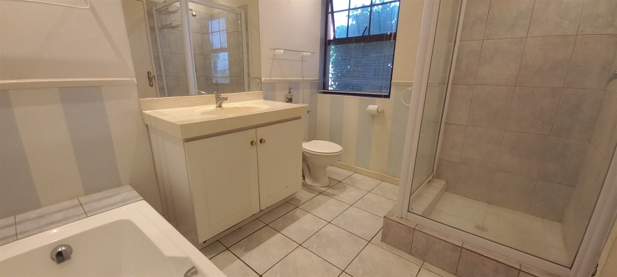 5 Bedroom Property for Sale in Bonnievale Western Cape